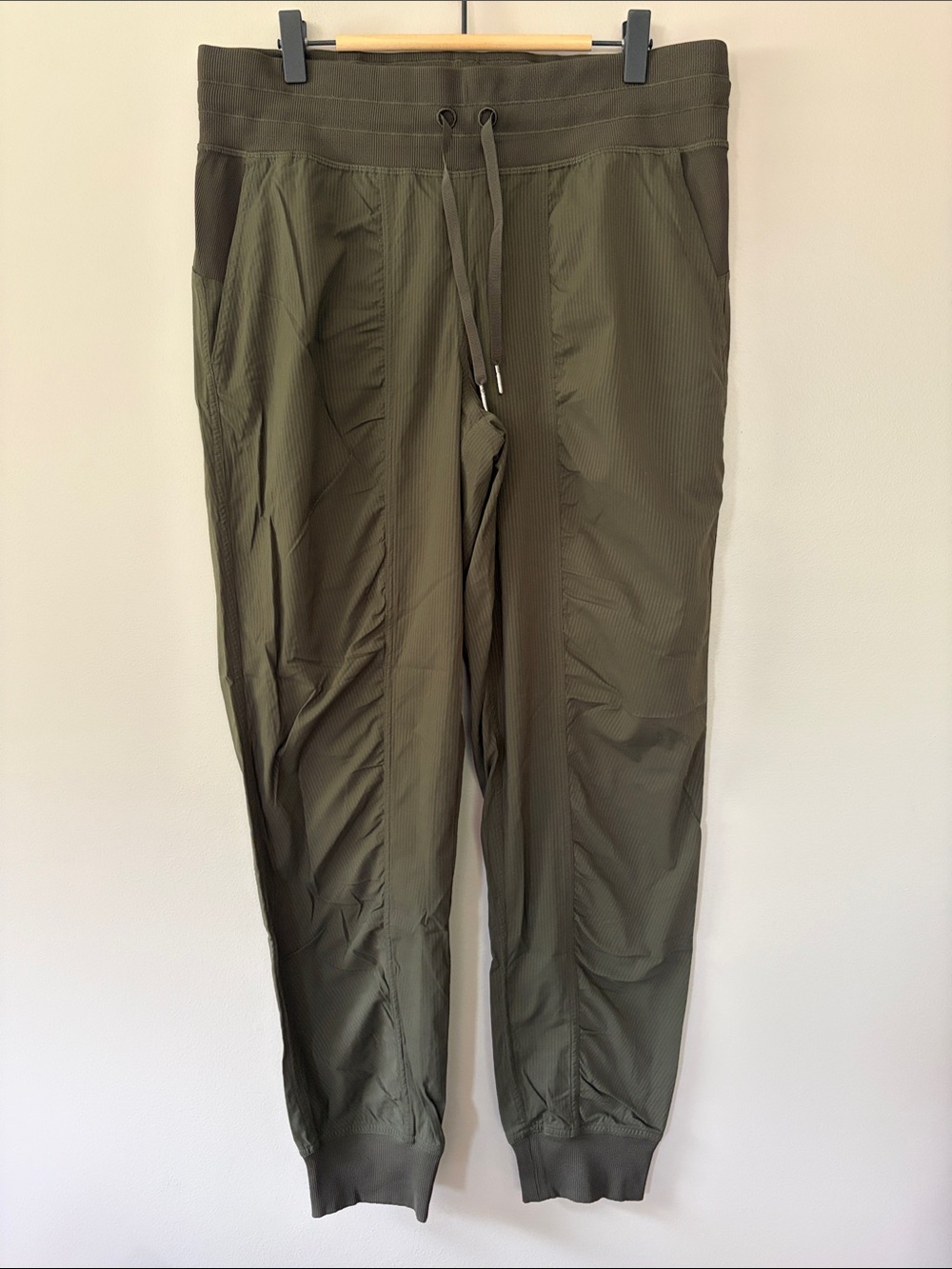Lululemon Dance Studio‎ Joggers Size 10 Dark Olive Green Athletic Track Lounge